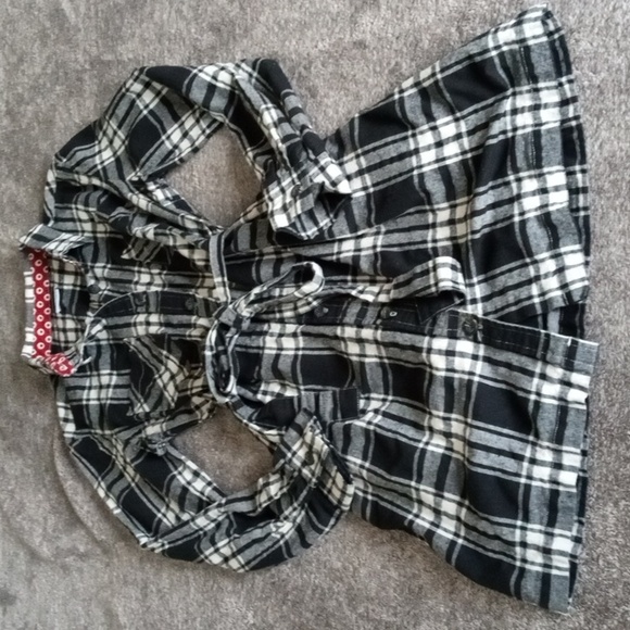 Kling Dresses & Skirts - KLING plaid tie waist shirt dress